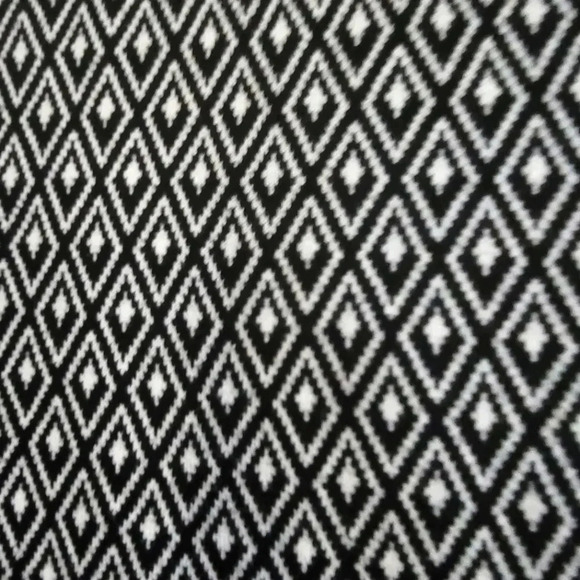 Vince Camuto black Jacquard mock Neck sleeveless Cotton sweater PL - Picture 3 of 4